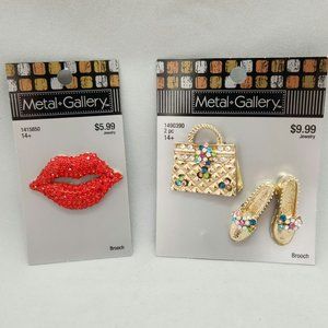 Metal Gallery -Pendant/Brooch #228